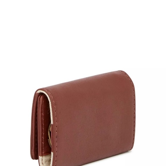 UGG Australia Leather Jenna Key Case Tri Fold - Picture 3 of 3